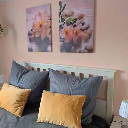 Idyllisches Mit Pool, Blick Und Grossem Grundstueck * Radebeul