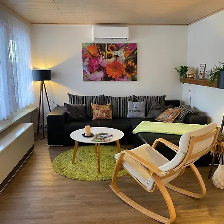 Vakantiehuis Idyllisches Klimatisiertes Mit Pool,blick Und Grossem Grundstueck