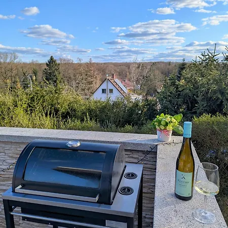 Idyllisches Mit Pool, Blick Und Grossem Grundstueck 度假居 *